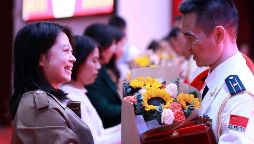 949494奥冂网站资料免费查询,白敬亭难哄裸上身,展开计划实施_完整版V13.69